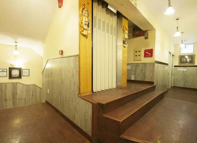Hall Foto