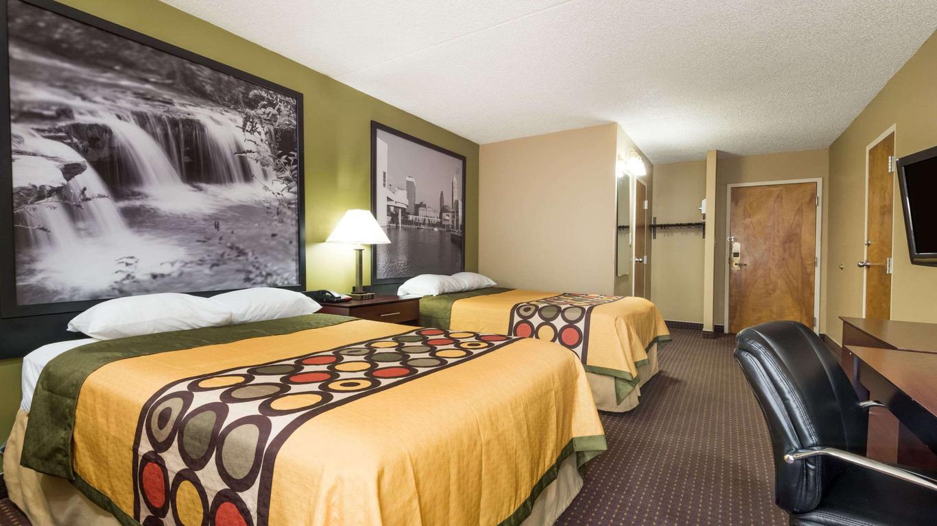 Super 8 by Wyndham Miamisburg Dayton S Area OH