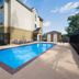 Svømmebasseng