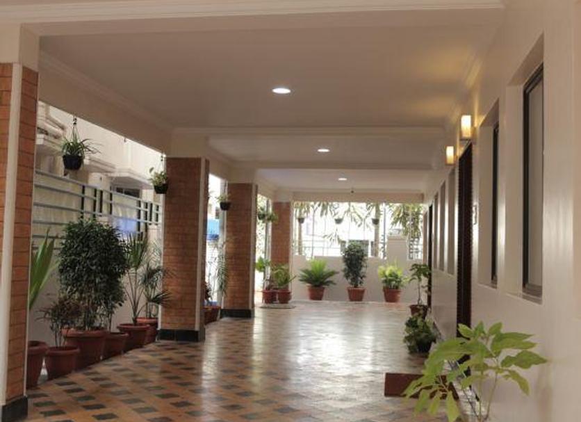 Hall Foto