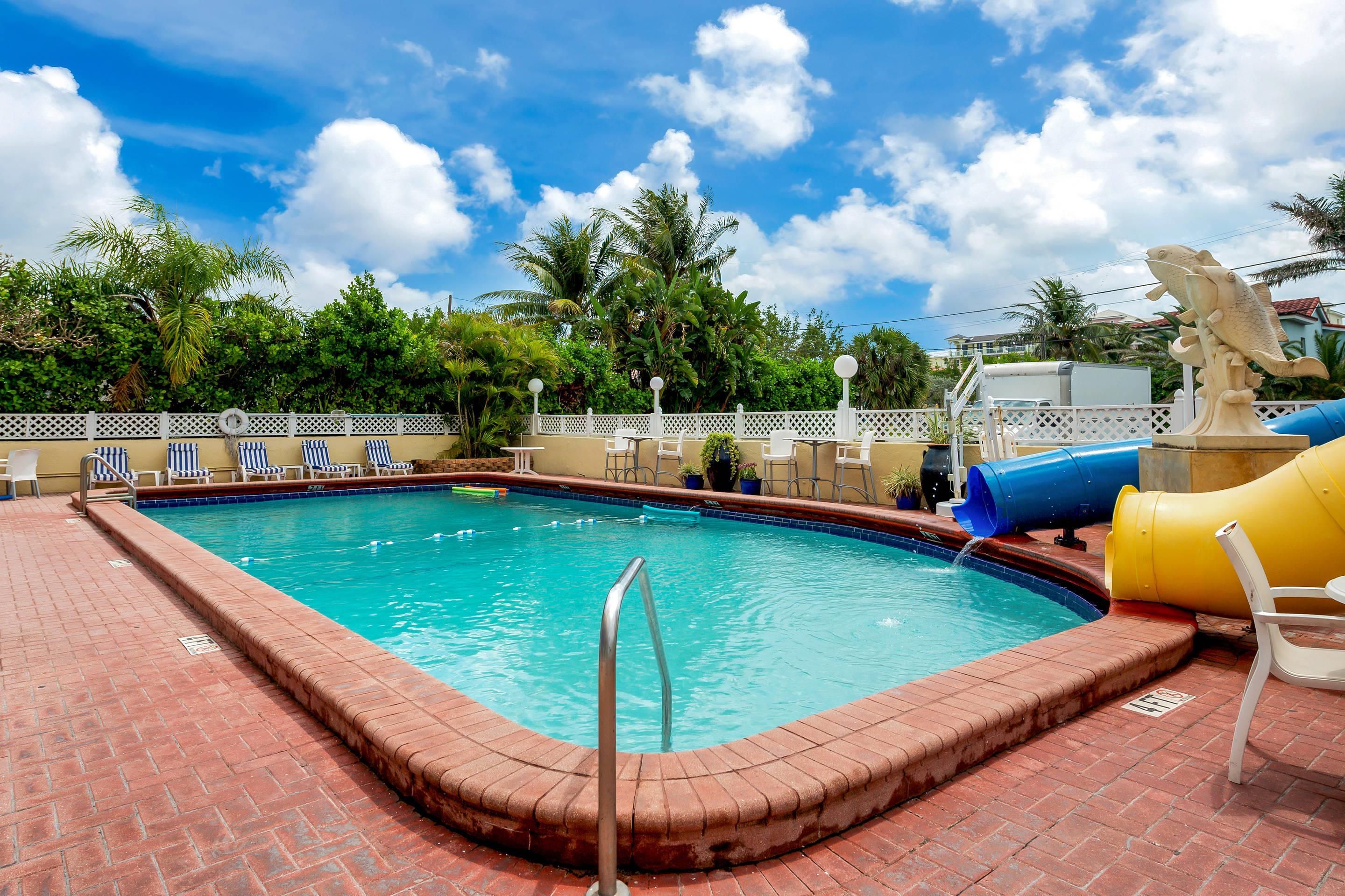 Svømmebasseng