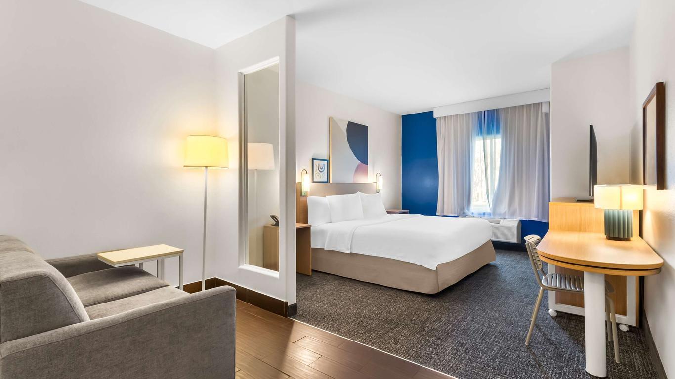 Spark by Hilton Pearland