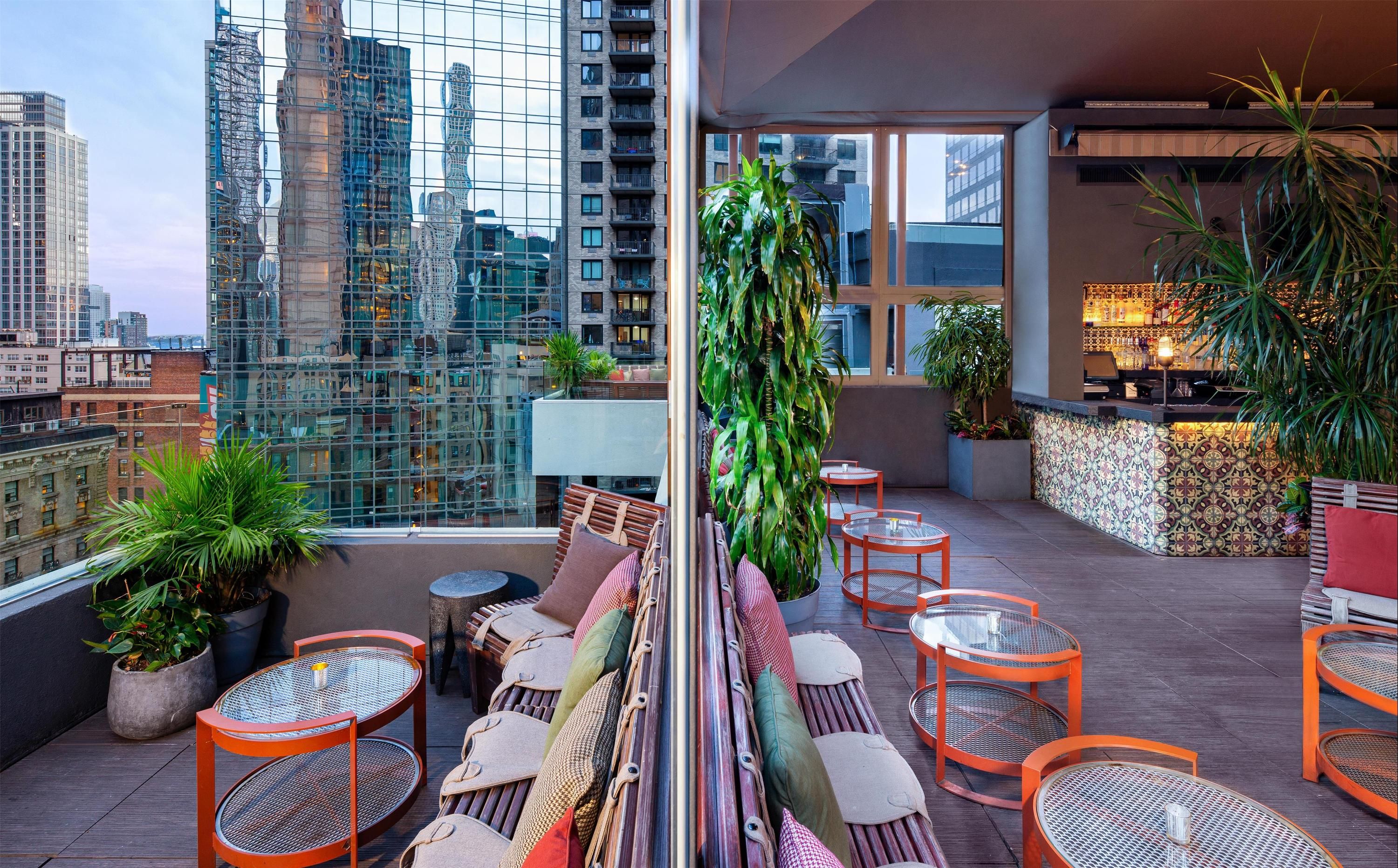 Bar