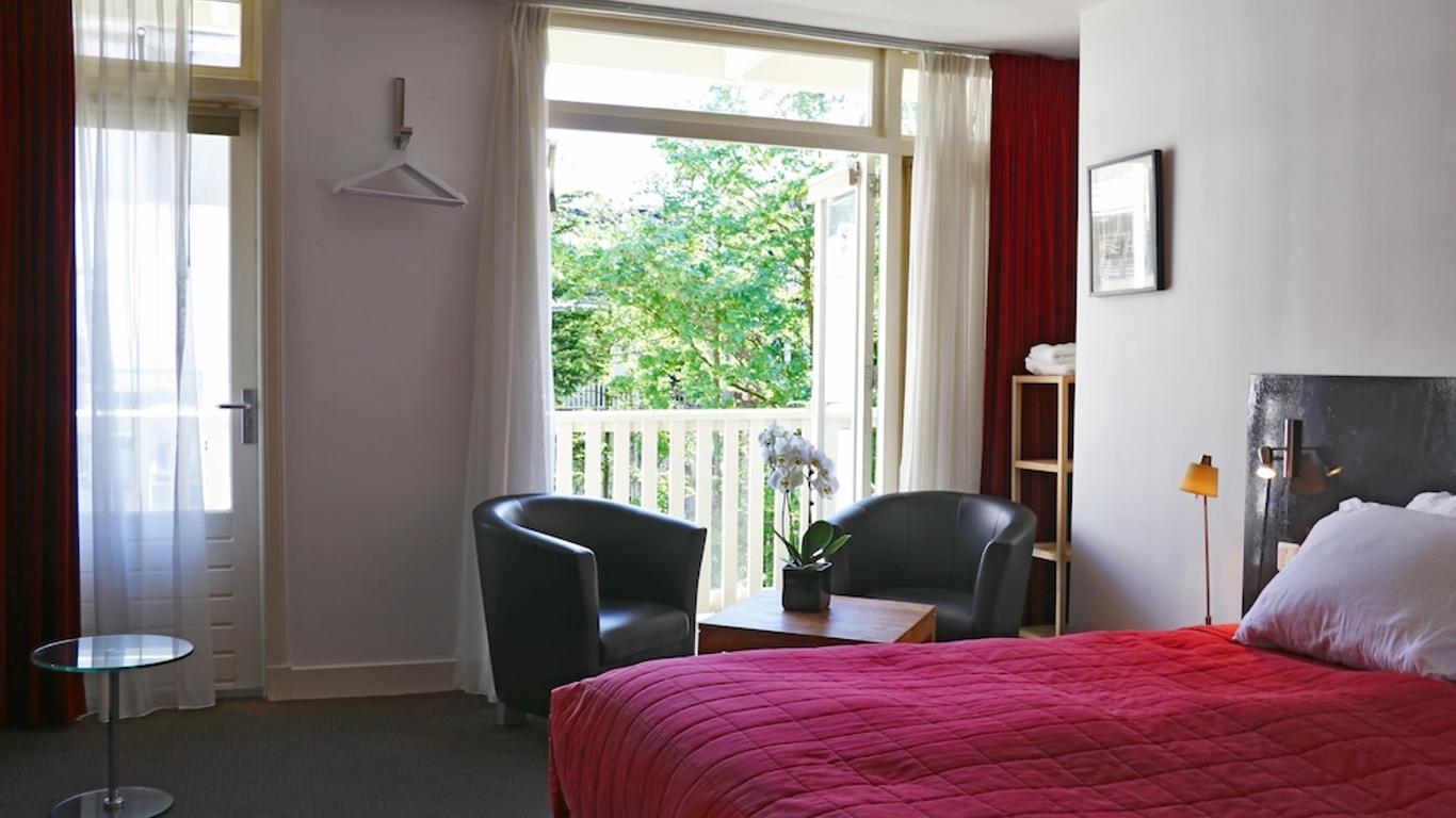 Adriaen van Ostade Luxury B&B