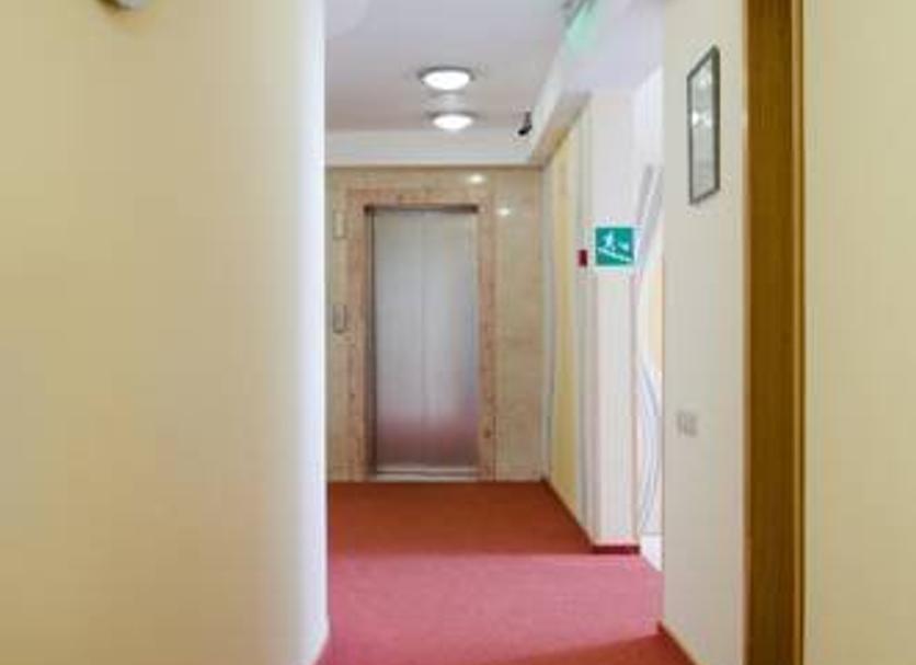 Hall Foto