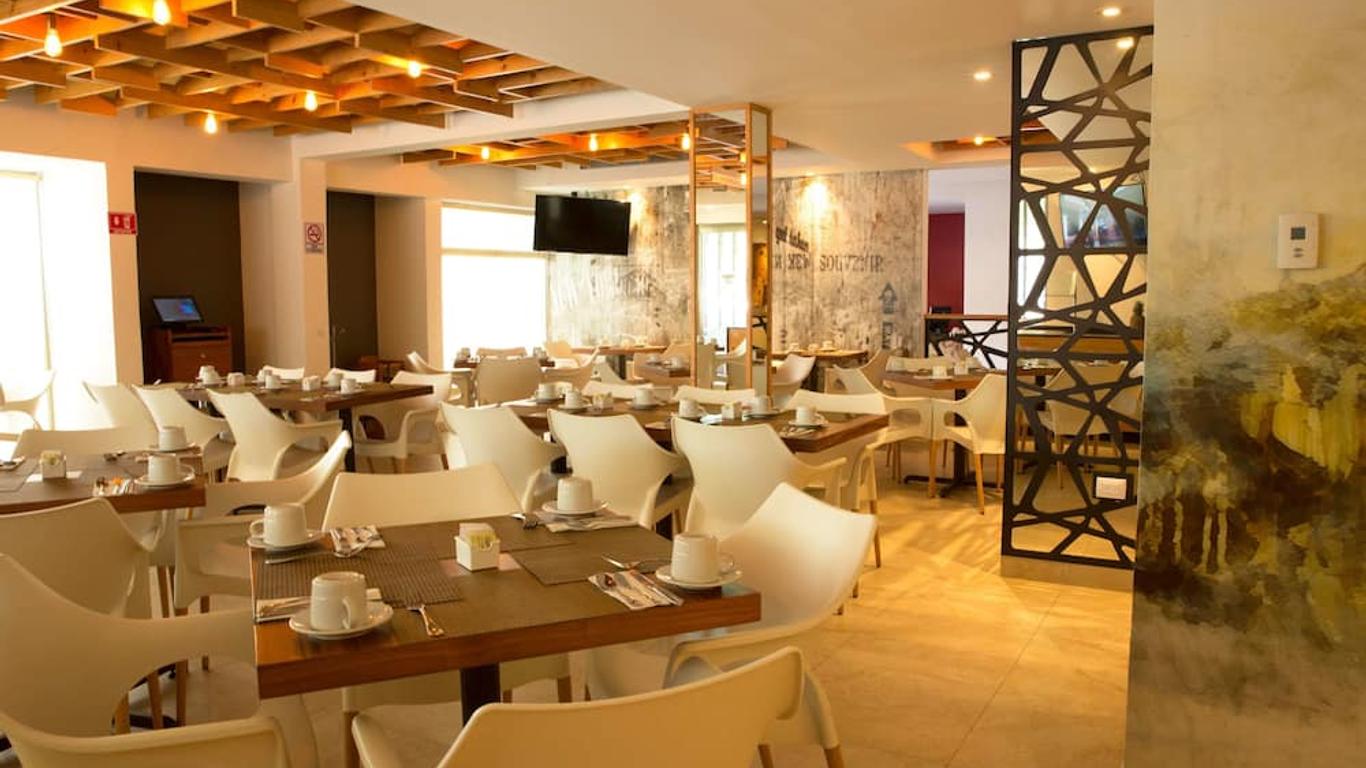 Ambiance Suites Cancun