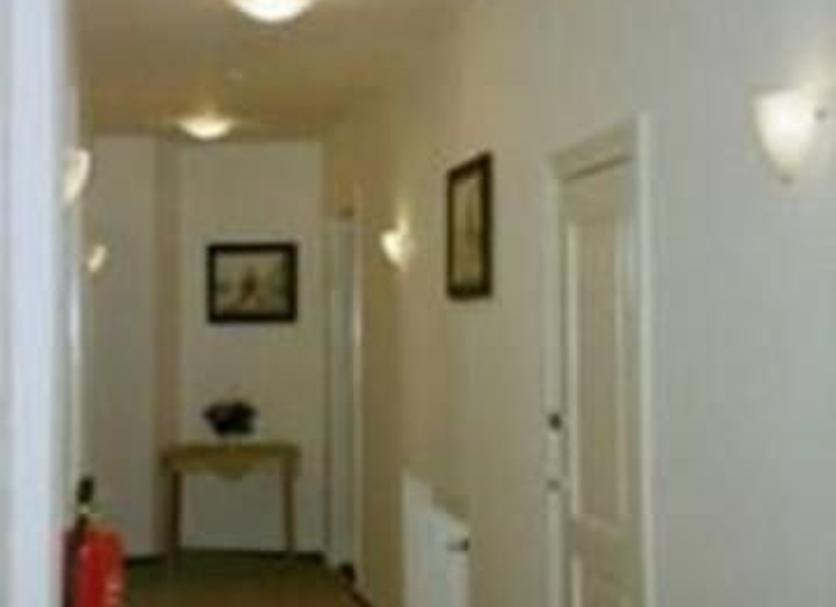 Hall Foto