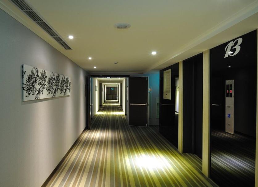 Hall Foto