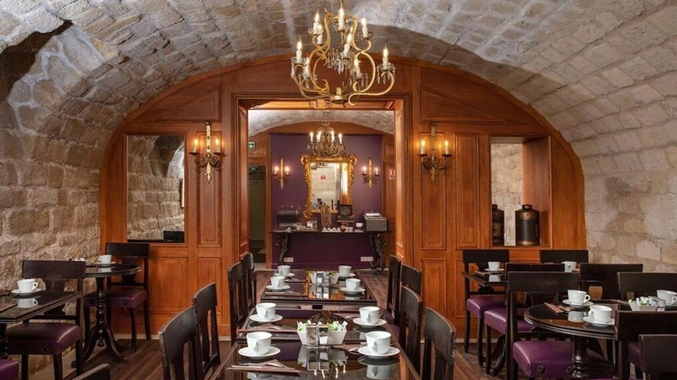 Hôtel Serotel Lutèce