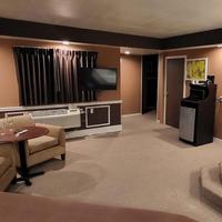Inn of the Dove - Luxury Romantic Suites with Jacuzzi & Fireplace at Harrisburg-Hershey