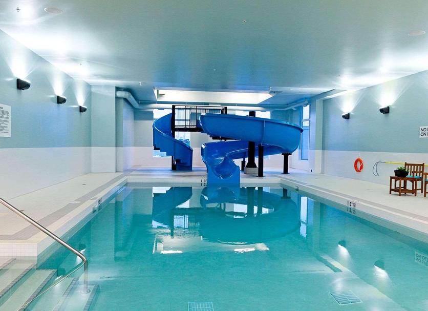 Svømmebasseng Foto