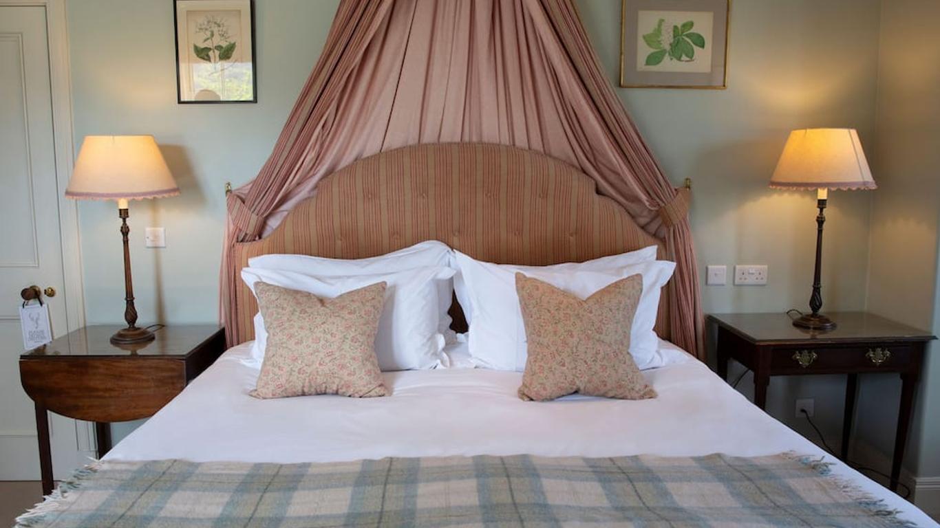 The Loch Lomond Arms Hotel