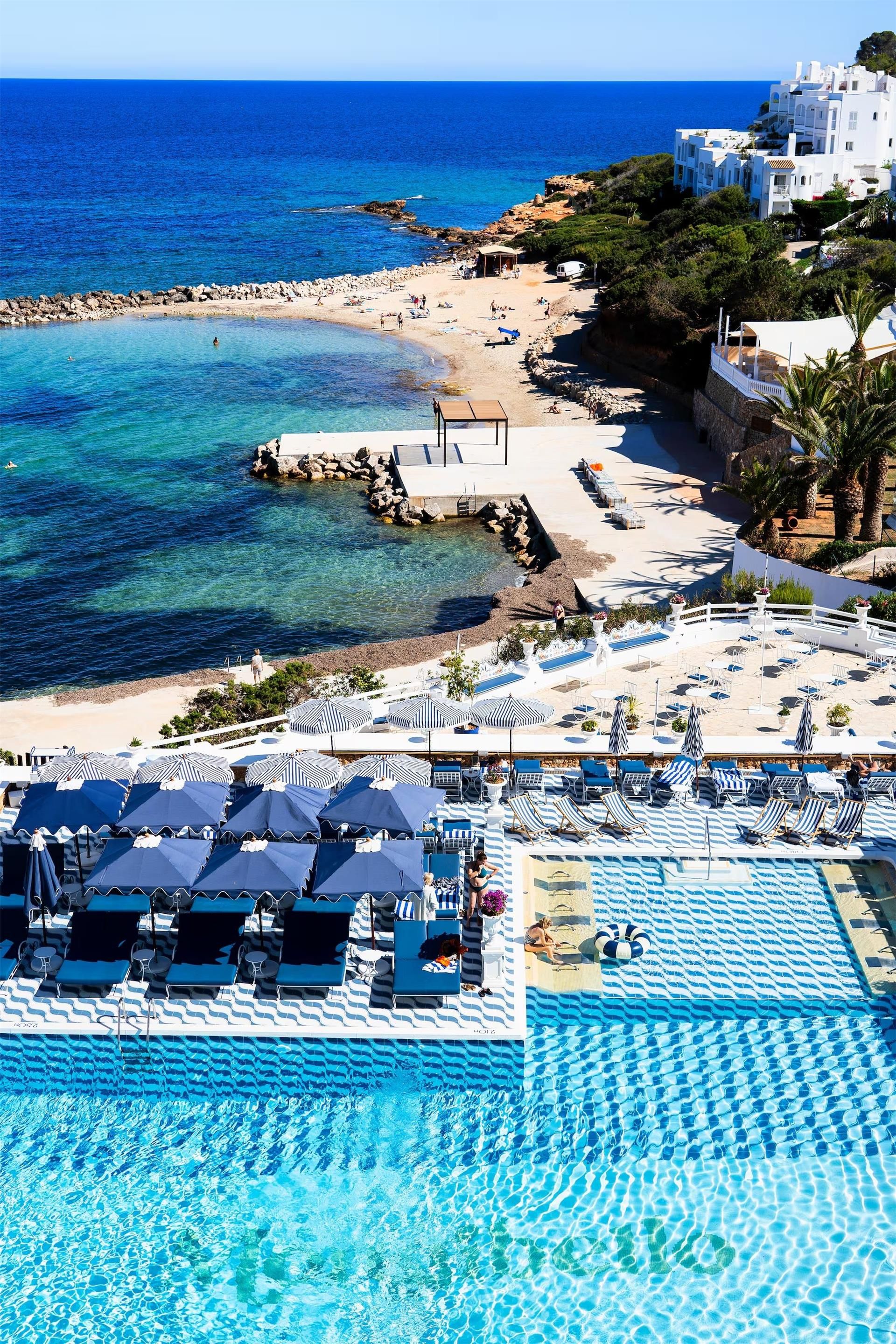 Svømmebasseng
