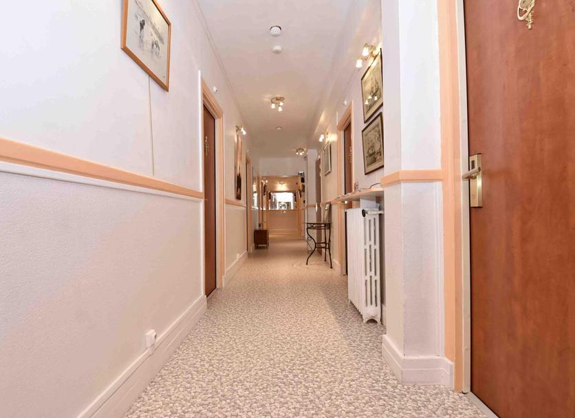 Hall Foto